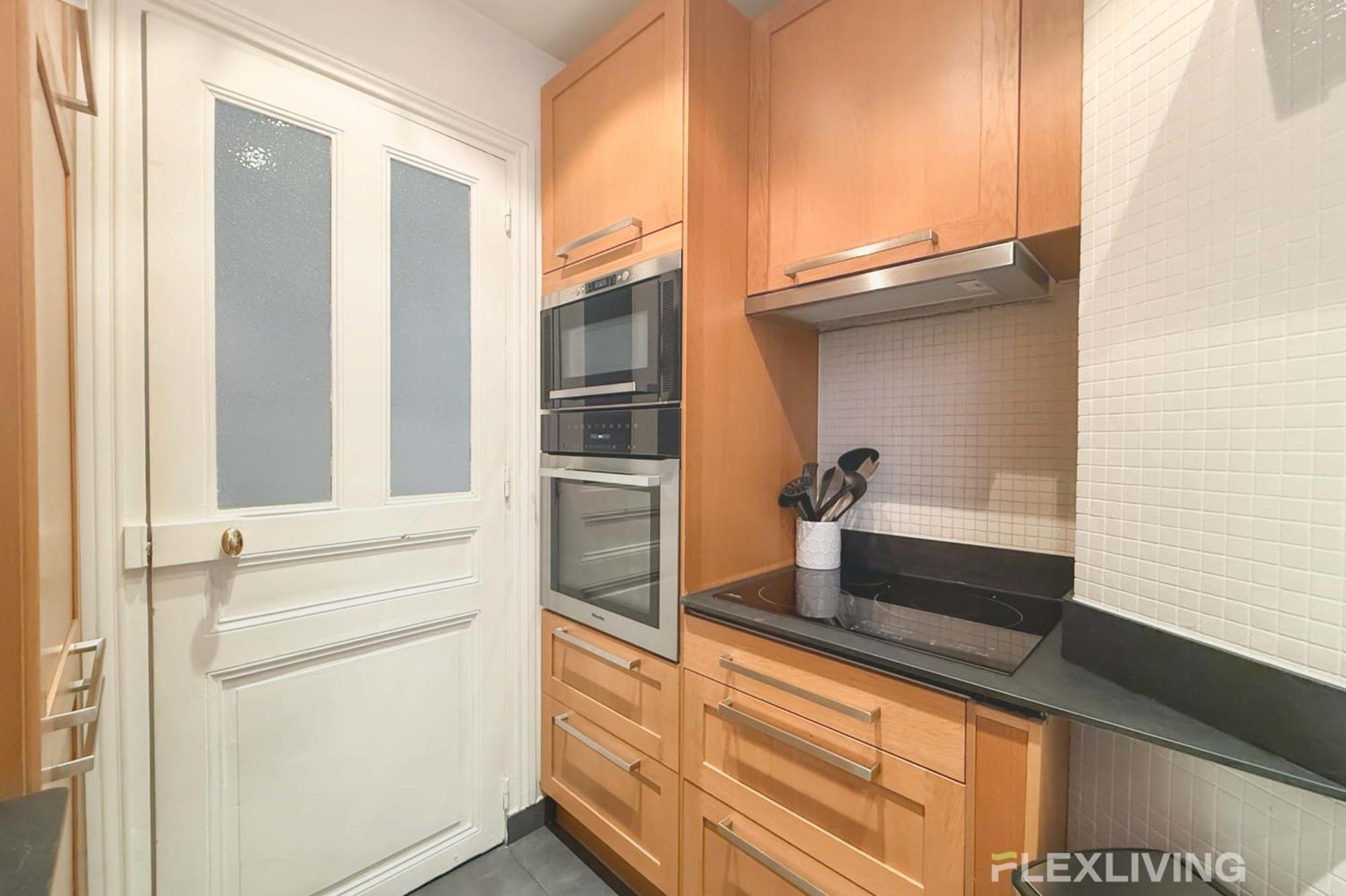 Flexliving - Whole Flat - Crozatier Paris
